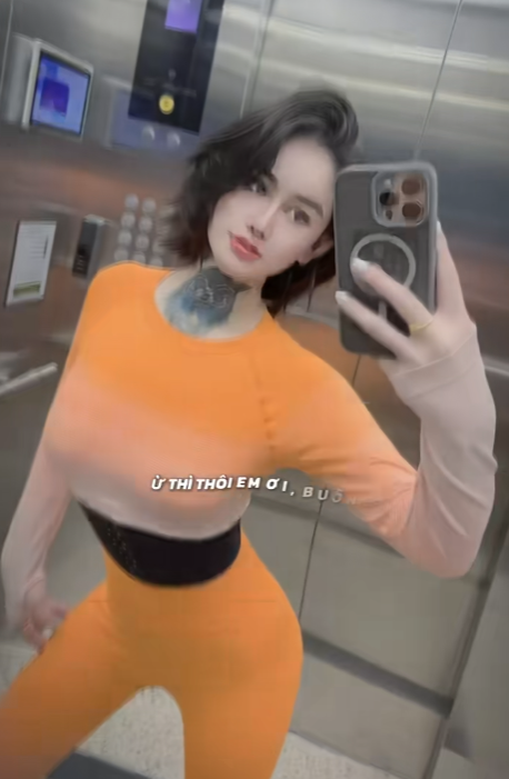 Bắt gặp tình cũ của Thông Soái Ca, nhan sắc thăng hạng, ngày càng tự tin- Ảnh 4. Bắt gặp tình cũ của Thông Soái Ca, nhan sắc thăng hạng, ngày càng tự tin- Ảnh 4.