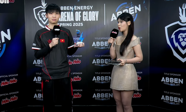 Zoom cận khoảnh khắc