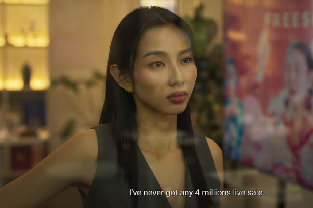 Những hình ảnh không bao giờ được lên sóng của Thùy Tiên- Ảnh 4.