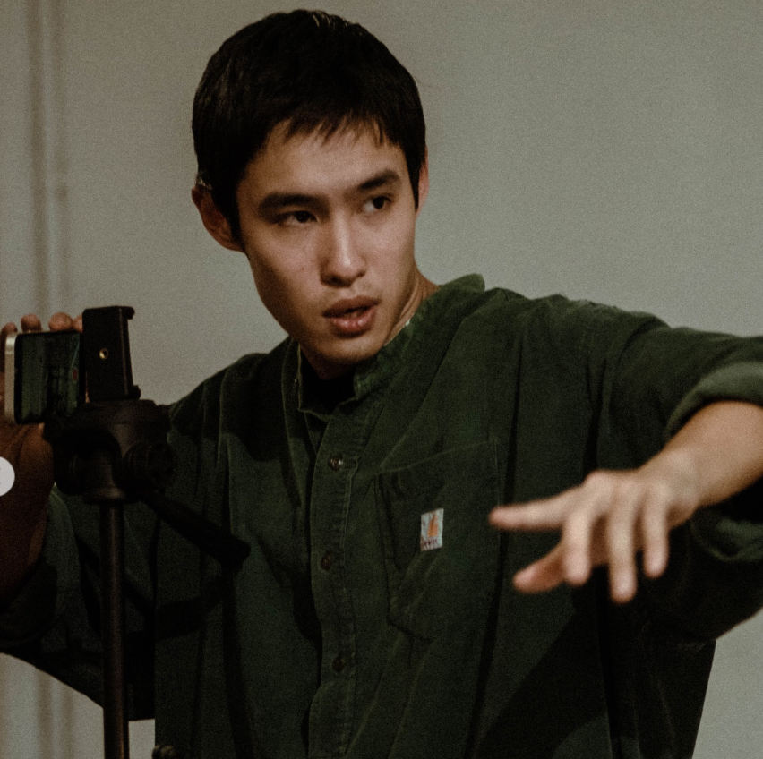 Sao nam Địa Đạo mới đầu năm đã đóng 3 phim hot: Diễn xuất siêu đỉnh, biết thân thế ai cũng sốc- Ảnh 3.