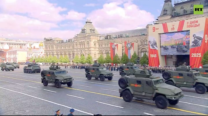 Dàn khí tài quân đội Nga ở Lễ duyệt binh có gì đặc biệt?- Ảnh 5.