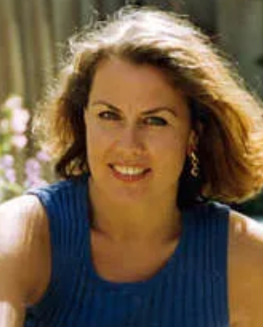 Câu chuyện kỳ dị của “người phụ nữ xui xẻo nhất hành tinh”: Nằm hôn mê 1 tháng vì quả bóng bay, sau đó lại bị động cơ máy bay rơi thẳng vào nhà tại cùng 1 địa điểm- Ảnh 1. Câu chuyện kỳ dị của “người phụ nữ xui xẻo nhất hành tinh”: Nằm hôn mê 1 tháng vì quả bóng bay, sau đó lại bị động cơ máy bay rơi thẳng vào nhà tại cùng 1 địa điểm- Ảnh 1.