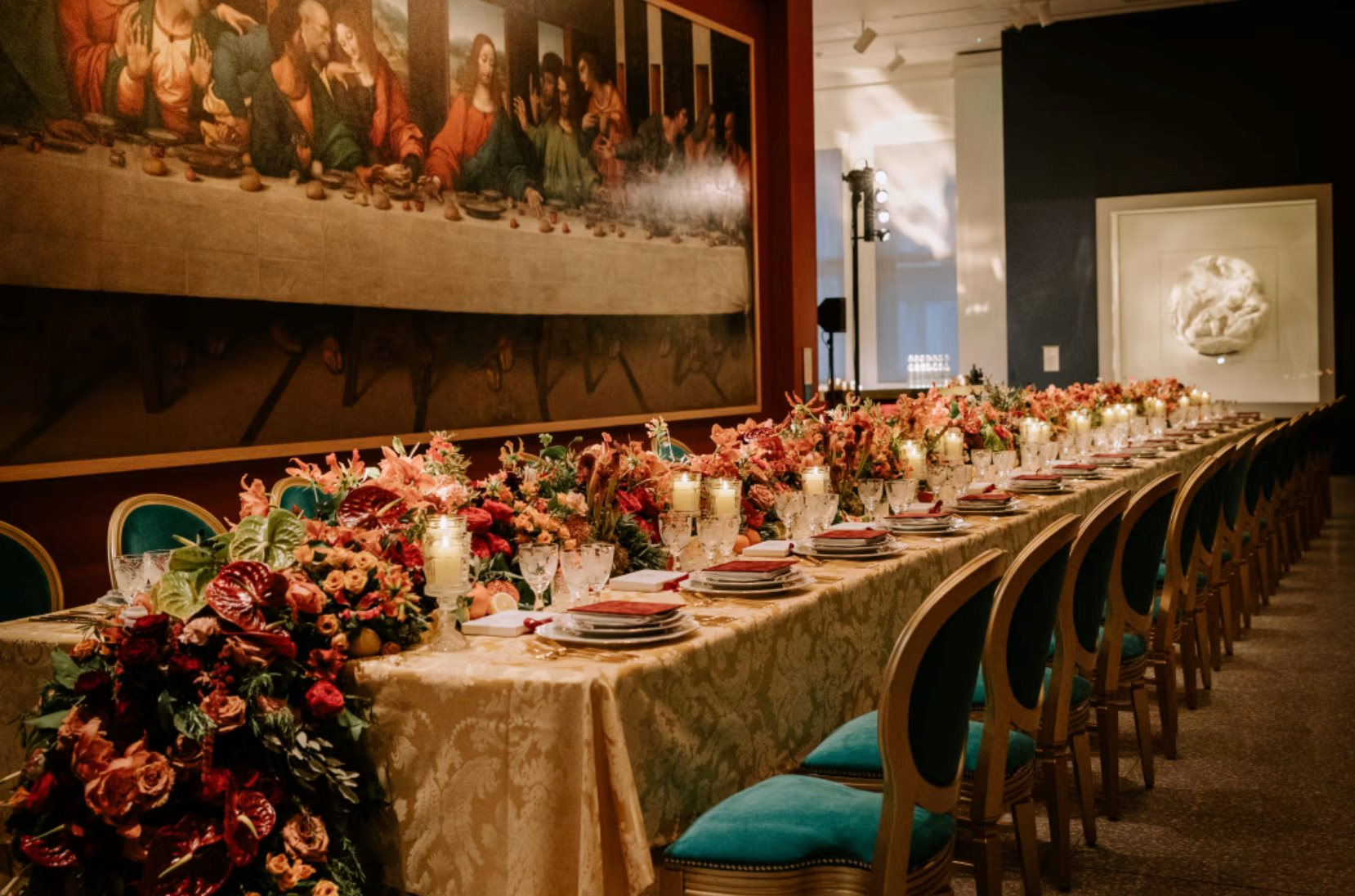 Tiết lộ ban đầu về 'đám cưới thế kỷ' của tỷ phú Jeff Bezos: Ước tính tiêu tốn hàng triệu USD, là 'cơn ác mộng' của wedding planner- Ảnh 1.