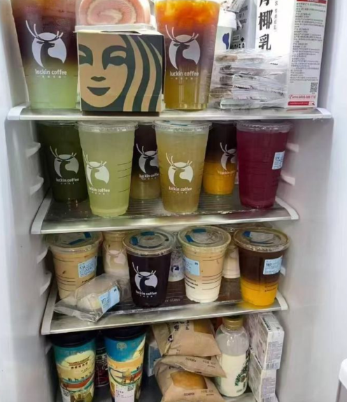 Nền tảng tung mã giảm giá quá sâu, shipper, quán ăn đến khách hàng đều khủng hoảng: Một cuộc “hỗn chiến” chưa từng có của các ông lớn- Ảnh 3.