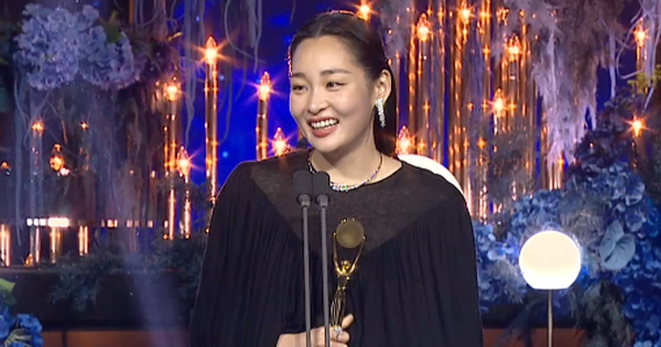 Trực tiếp Lễ trao giải Rồng Xanh 2025: Nữ thần thanh xuân Kim Min Ha thắng giải Tân binh xuất sắc screenshot 2025 07 18t190236682 17528402203641018388035 75 195 341 703 crop 17528403290741835172131png