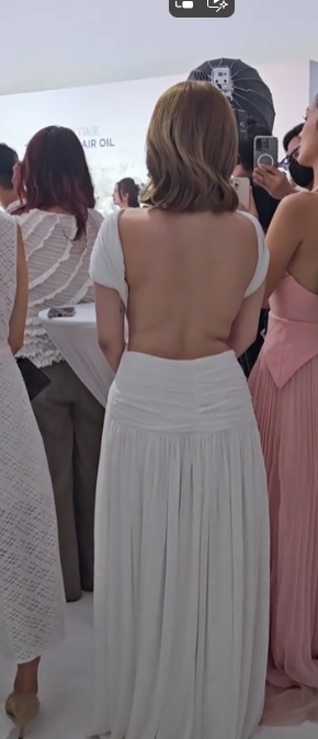 Hậu khoảnh khắc lọt ảnh không mong muốn, Xoài Non có động thái