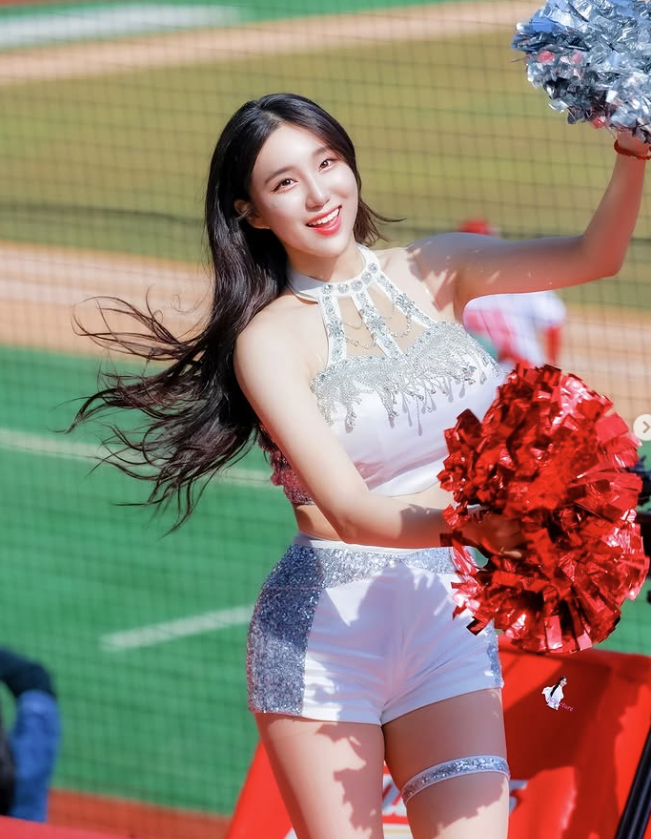 Mê mẩn nhan sắc Mê mẩn nhan sắc