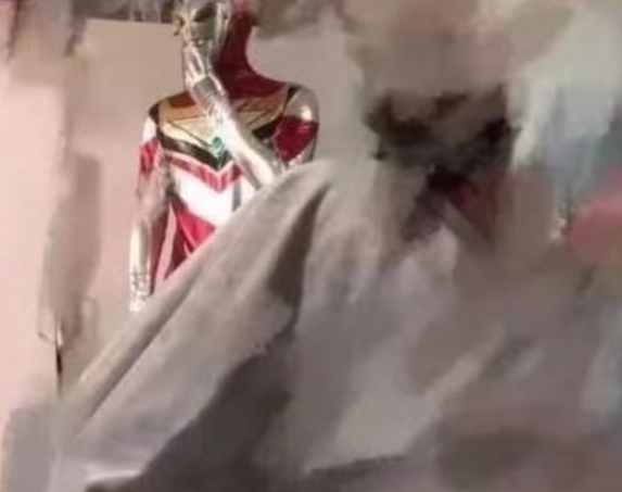 Yêu fan nam Ultraman, cô gái hoang mang chia sẻ tình huống khó đỡ- Ảnh 3.