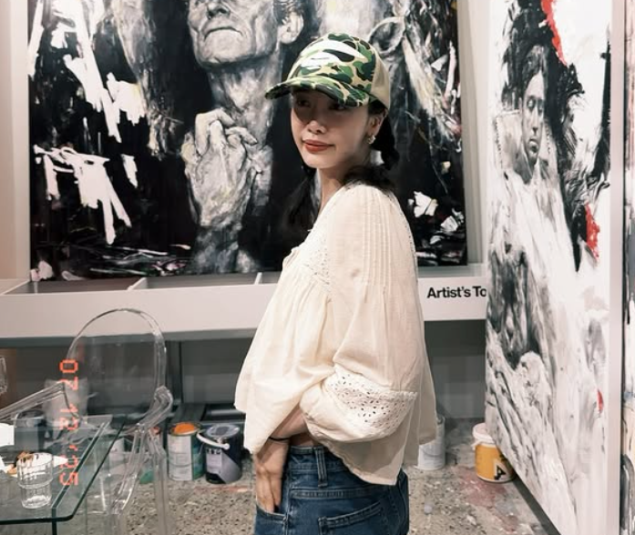 Ai cấm mỹ nhân này đóng phim giùm với: Đã hung hăng còn gian dối, bị cả nước tẩy chay vẫn ngang nhiên tái xuất- Ảnh 4. Ai cấm mỹ nhân này đóng phim giùm với: Đã hung hăng còn gian dối, bị cả nước tẩy chay vẫn ngang nhiên tái xuất- Ảnh 4.