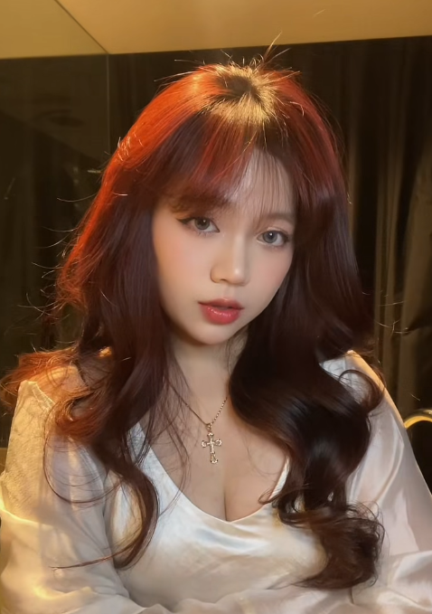 Khó lòng làm ngơ trước đoạn video 15 giây của Bảo Hân Helia, nhan sắc và thần thái không thể rời mắt!- Ảnh 5. Khó lòng làm ngơ trước đoạn video 15 giây của Bảo Hân Helia, nhan sắc và thần thái không thể rời mắt!- Ảnh 5.