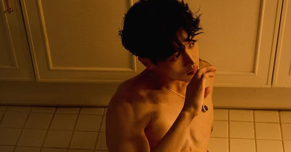 Nhìn mỹ nam này đóng cổ trang là tuyệt vọng cùng cực: Mới 29 mà như ông chú, làm bố nữ chính còn được screenshot 2025 08 31t154002761 1756631502396 17566315027141751648208 62 0 497 830 crop 17566315684111784715446png