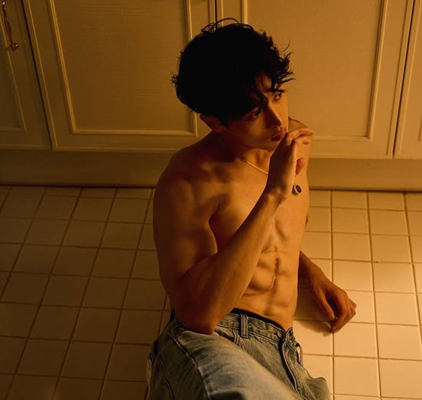 Nhìn mỹ nam này đóng cổ trang là tuyệt vọng cùng cực: Mới 29 mà như ông chú, làm bố nữ chính còn được- Ảnh 5.