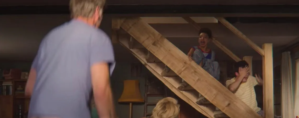 Xem phim Sex Education mãi mới biết có cảnh nóng dài 3 phút bị cả MXH đòi cắt bỏ, nghe kể thôi cũng nóng máu- Ảnh 2.