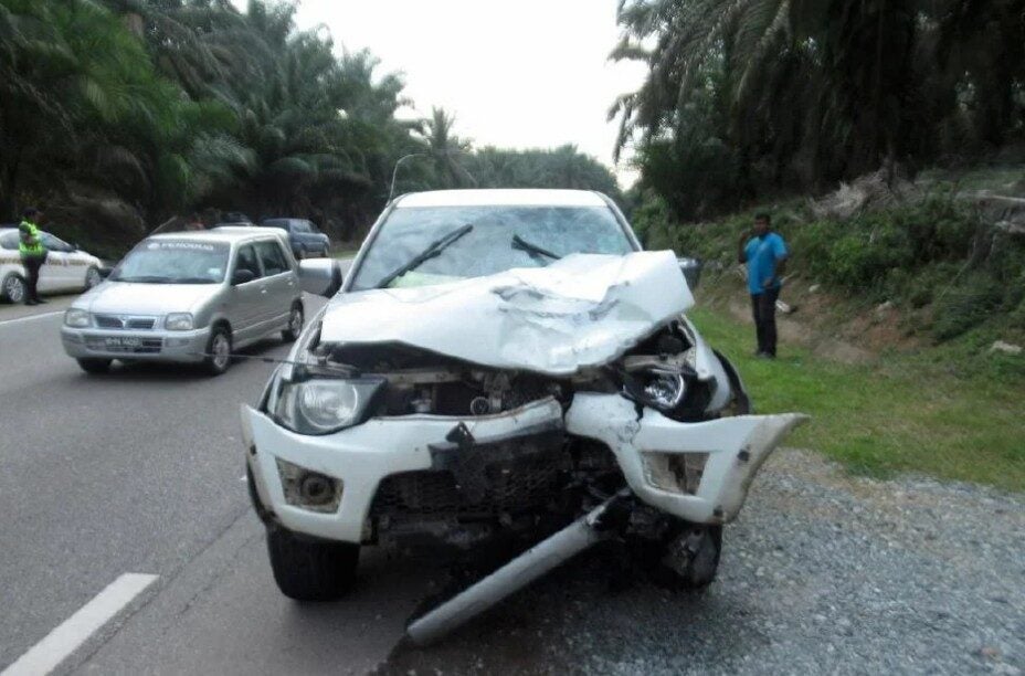 Thanh niên tử vong sau khi đâm vào xe bán tải, biết nạn nhân đang đi đâu khiến ai cũng xót xa- Ảnh 3.