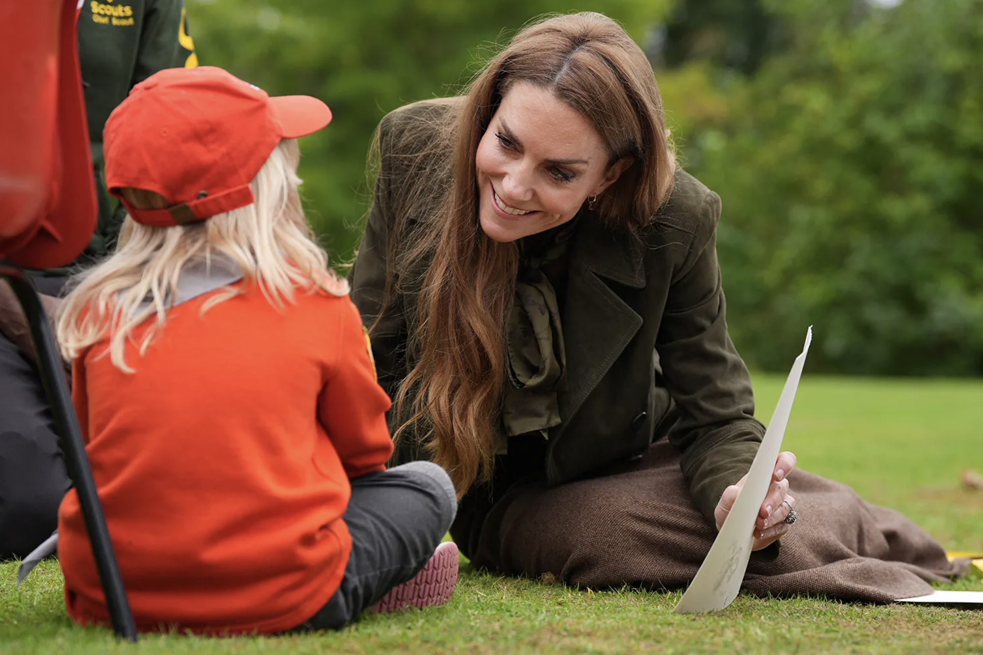 Khoảnh khắc lịch sử: Vương phi Kate và Melania Trump lần đầu sánh đôi - không ngờ lại gần gũi đến thế!- Ảnh 5.