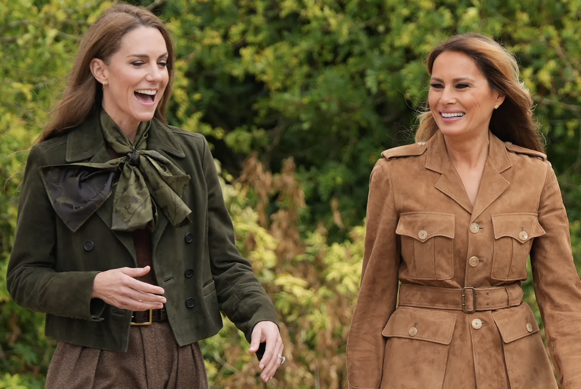 Khoảnh khắc lịch sử: Vương phi Kate và Melania Trump lần đầu sánh đôi - không ngờ lại gần gũi đến thế!- Ảnh 4.