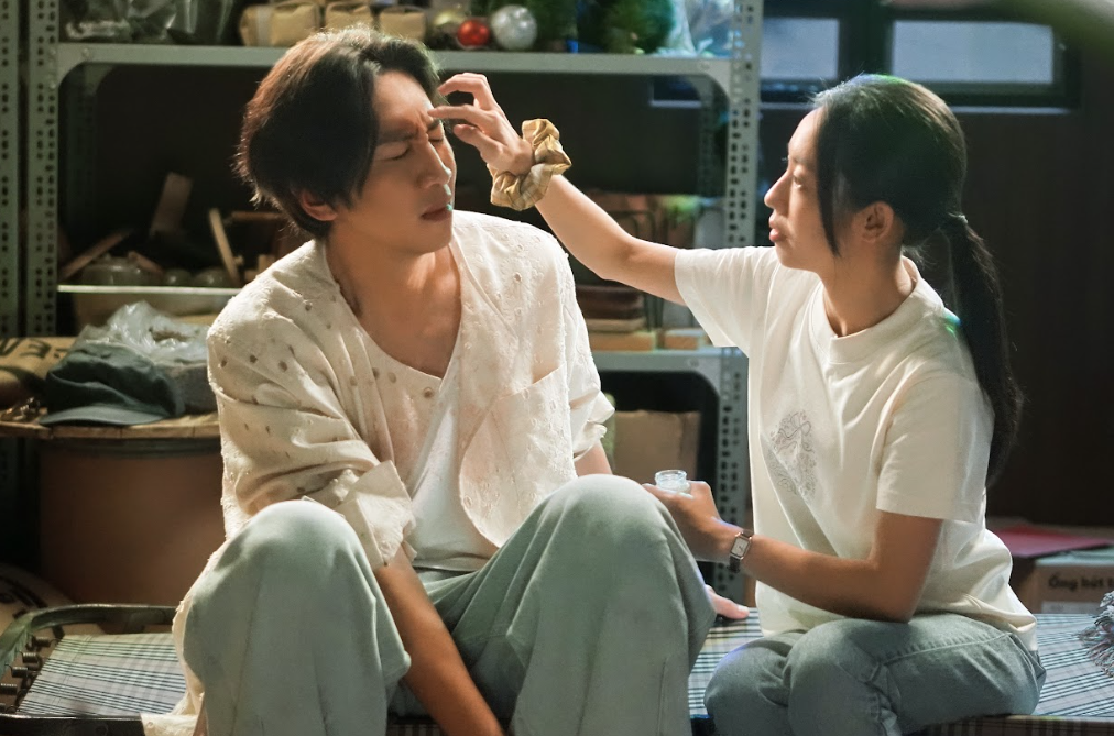 Lộ clip sao hạng A Hàn Quốc mê mẩn mỹ nhân Việt, vượt 3500km để chinh phục crush- Ảnh 4.