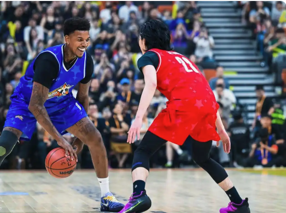 Vương Hạc Đệ bùng nổ tại giải NBA Ngôi sao Thành Đô- Ảnh 1.
