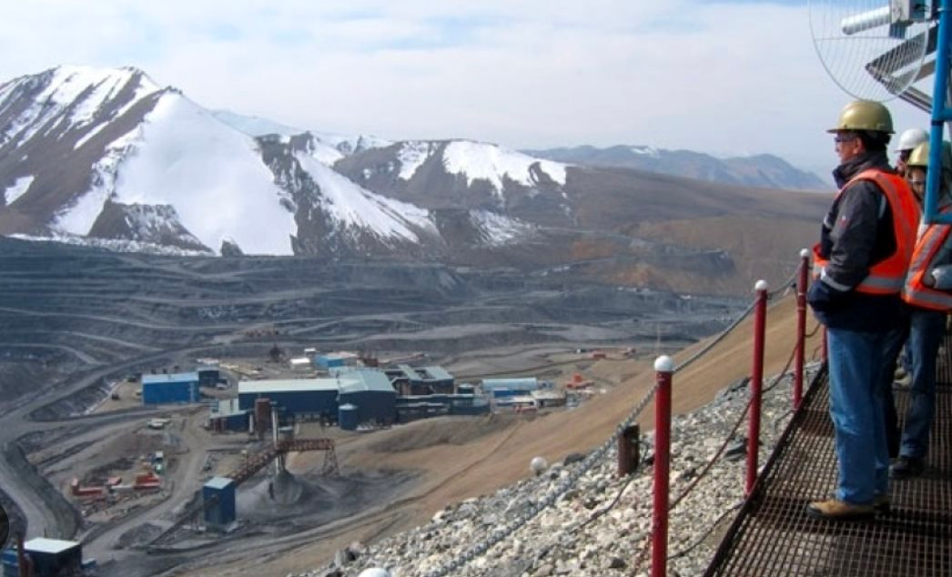 Khoan gần 2.000 lỗ với độ sâu hơn 500.000 mét, phát hiện 196 tấn vàng, thêm 100 tấn 'ẩn' trong bãi quặng thải- Ảnh 2.