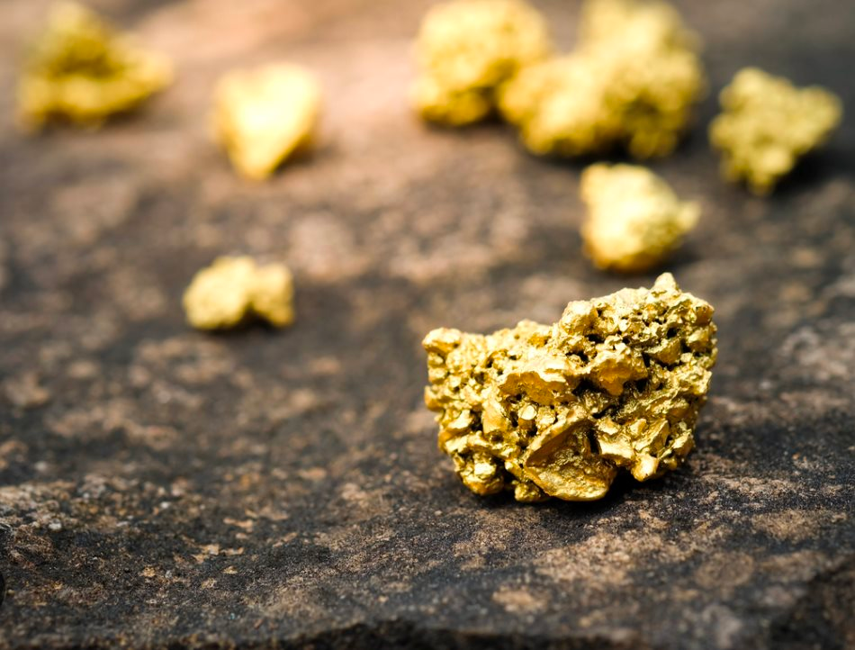 Khoan gần 2.000 lỗ với độ sâu hơn 500.000 mét, phát hiện 196 tấn vàng, thêm 100 tấn 'ẩn' trong bãi quặng thải- Ảnh 1.