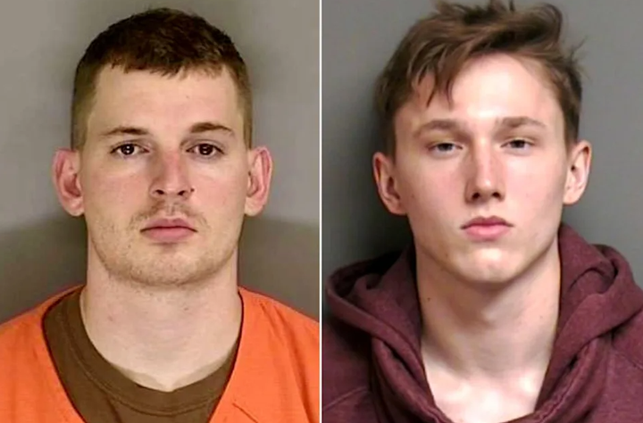 Bị ép hít đất 500 cái để nhận lương, nhân viên sát hại CEO- Ảnh 1. Bị ép hít đất 500 cái để nhận lương, nhân viên sát hại CEO- Ảnh 1.