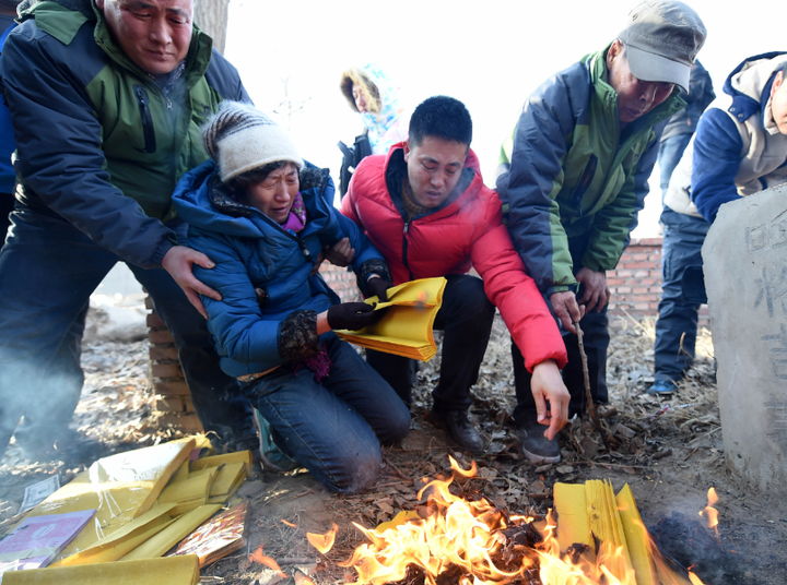 Đi báo án, chàng trai 18 tuổi ở Trung Quốc bị tử hình oan uổng- Ảnh 2.