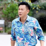 Chưa từng có ở showbiz: Tổng tài hàng real phải đi rửa bát thuê để đóng phim, gia sản 18.000 tỷ không bằng 1 phút lên hình screenshot 42 1755061863144 1755061863479611672930 47 0 539 939 crop 17550619225801773589495png