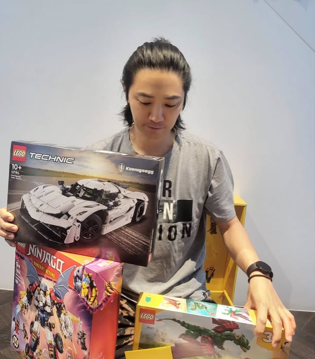 Ngoại hình gây lú của nam phụ Hậu Duệ Mặt Trời, còn đâu một thời đẹp ăn đứt Song Joong Ki- Ảnh 4.