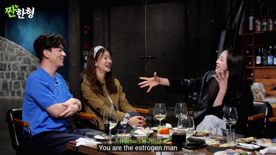 Màn nhập vai gây sốc của mỹ nhân Vườn Sao Băng: Cơ thể Màn nhập vai gây sốc của mỹ nhân Vườn Sao Băng: Cơ thể