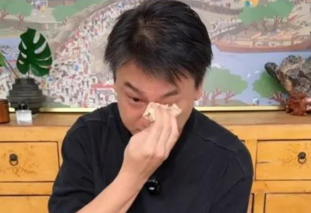 Sự hết thời của 1 sao hạng A: Không ai mời đóng phim vì nặng đến 90kg, sống đau đớn chỉ sợ ngày chết- Ảnh 3.