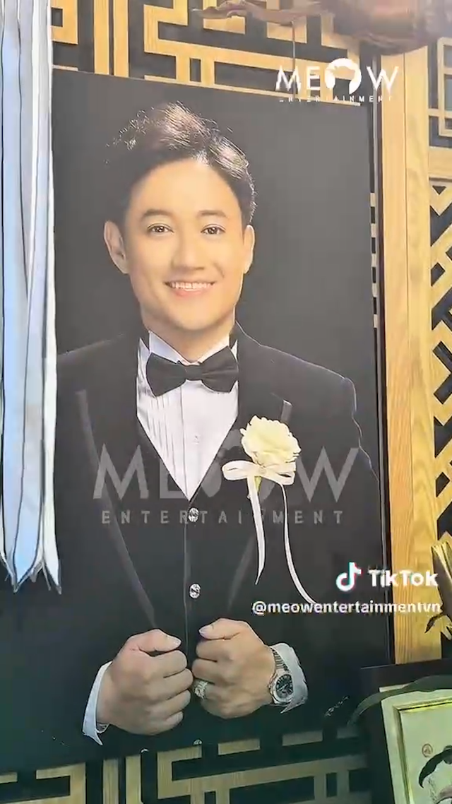 Lễ cúng 49 ngày của Quý Bình: Vợ doanh nhân tất bật chuẩn bị, Vân Trang cùng dàn diễn viên tới viếng- Ảnh 4.