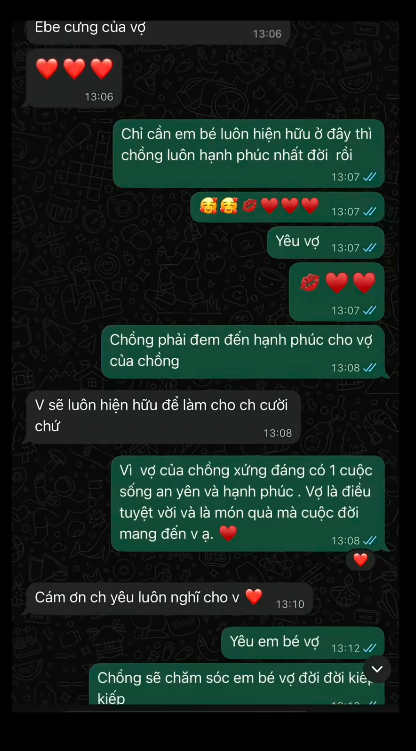 Showbiz Việt có thêm 1 cặp chị - em đồng giới hẹn hò?- Ảnh 6. Showbiz Việt có thêm 1 cặp chị - em đồng giới hẹn hò?- Ảnh 6.