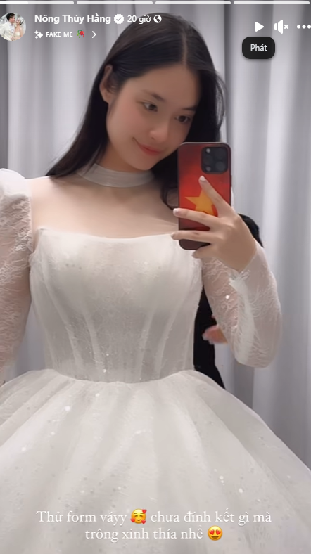 HOT: Hoa hậu 99 Vbiz rục rịch làm đám cưới với bạn trai Phó giám đốc- Ảnh 1.