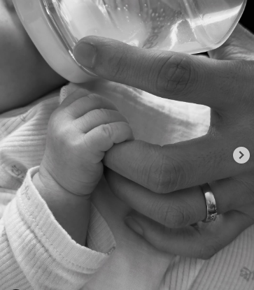 Hình ảnh mới của Puka lộ tình trạng sức khỏe đáng lo ngại hậu sinh con đầu lòng- Ảnh 1.