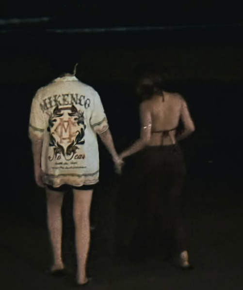 Xoài Non khoe body sexy bỏng mắt, tình tứ với Gil Lê mặc kệ lùm xùm pass đồ- Ảnh 4. Xoài Non khoe body sexy bỏng mắt, tình tứ với Gil Lê mặc kệ lùm xùm pass đồ- Ảnh 4.