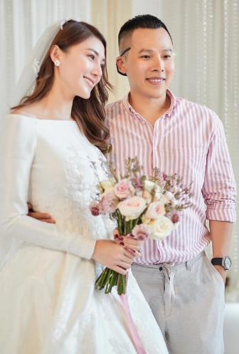 "Gà cưng" cũ của Vũ Khắc Tiệp lên tiếng khi bị tố "lật lọng", nhận tiền xong rồi bặt vô âm tín screenshot3 174746813024059466369 1747475931807 17474759319041948810090