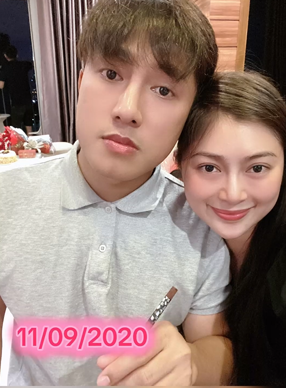 Bí ẩn chuyện tình của cặp diễn viên - ca sĩ Vbiz, đã đăng ký kết hôn nhưng vẫn coi nhau như người lạ- Ảnh 1. Bí ẩn chuyện tình của cặp diễn viên - ca sĩ Vbiz, đã đăng ký kết hôn nhưng vẫn coi nhau như người lạ- Ảnh 1.