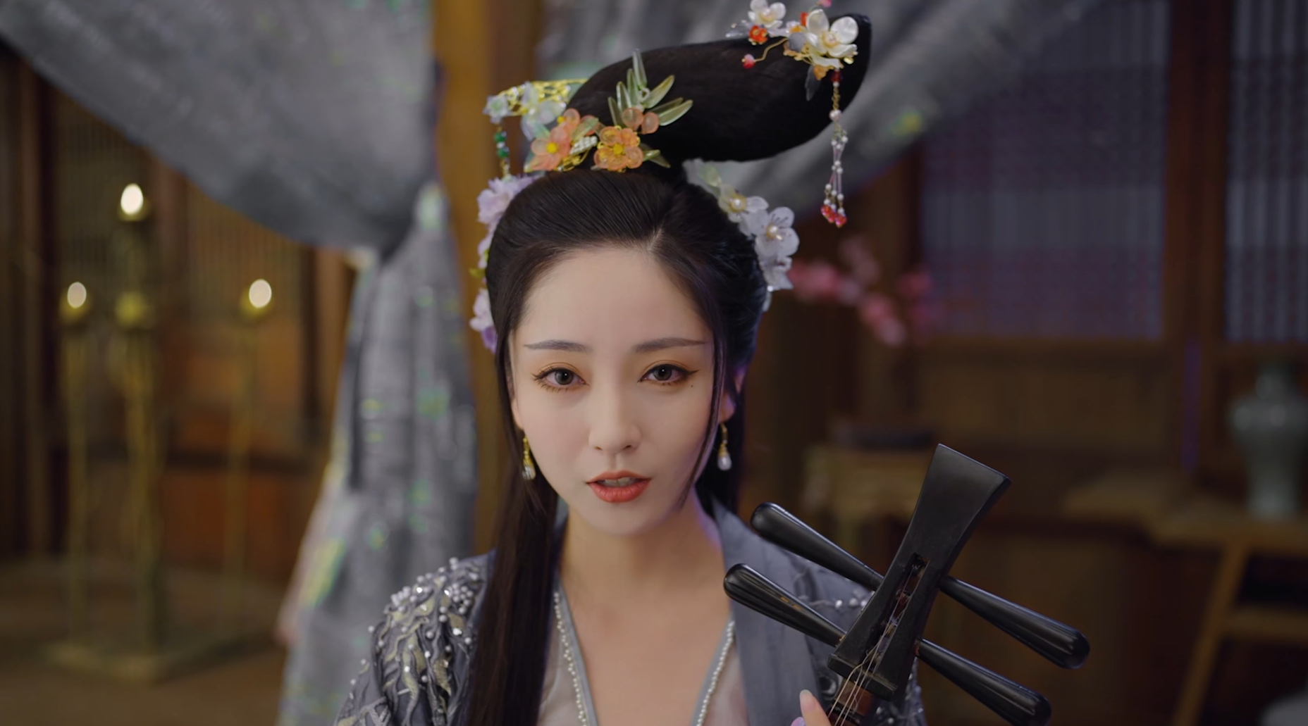 Từng đạt doanh thu 300 tỷ,