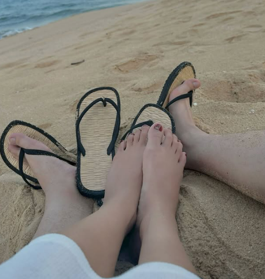 Á hậu Việt vừa được cầu hôn tại Phú Sĩ đang mang thai con đầu lòng?- Ảnh 5. Á hậu Việt vừa được cầu hôn tại Phú Sĩ đang mang thai con đầu lòng?- Ảnh 5.