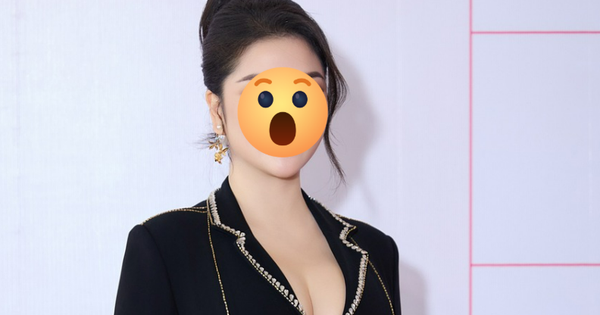 Hoa hậu Việt mắc bệnh lạ: Thường lên cơn co giật, bị bệnh viện trả về, 10 ngón tay đều có sẹo screenshot9 1759711603833891718914 0 0 416 796 crop 17597116168421954041768png