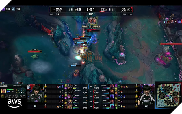 AL có được lợi thế đầu game nhờ pha gank chuẩn xác của Tarzan