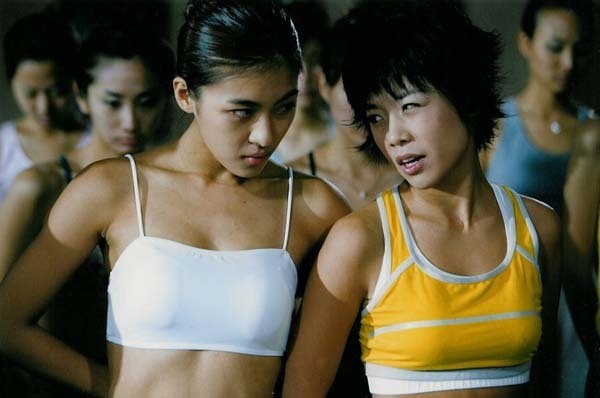 Hậu trường cảnh nóng hot nhất phim Sex Is Zero: Nữ chính bị hành đến mức