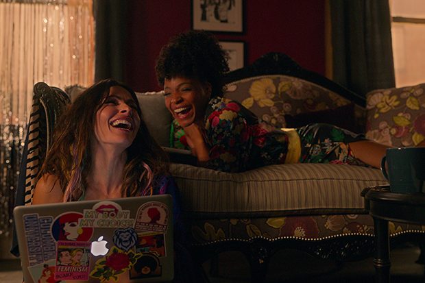 Xem phim Sex/Life vô số lần tôi mới phát hiện ra đây là cô gái tuyệt vời nhất, vừa xinh đẹp vừa dám sống hết mình- Ảnh 2.