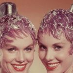 Hai nghệ sĩ song sinh huyền thoại qua đời cùng lúc sh3jpg 1763525812076855024944 0 0 262 500 crop 1763525821441827665838jpg