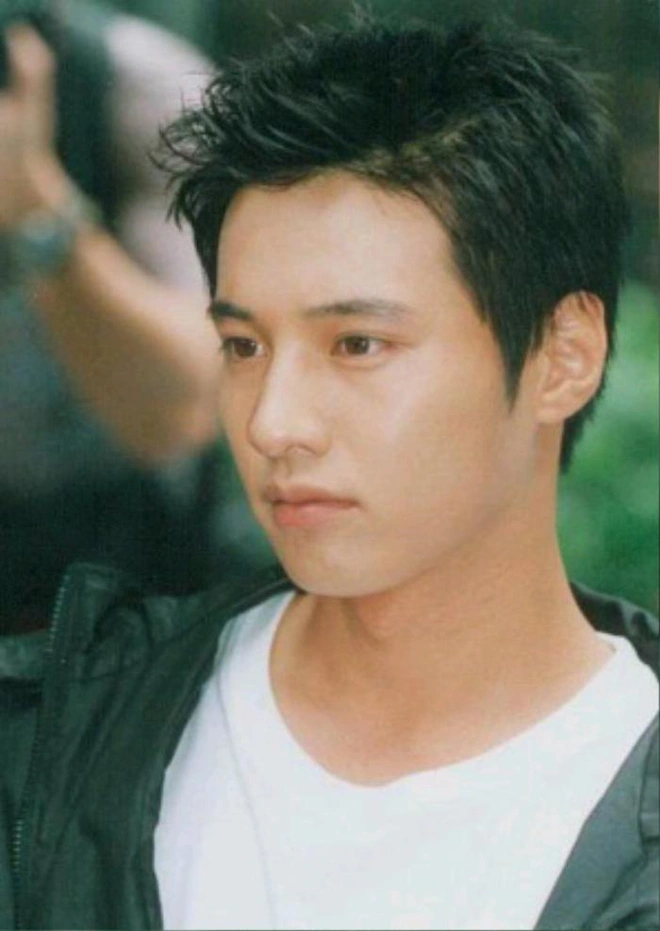 "Kim Soo Hyun tuyệt vời hơn Won Bin" sh9 17423021474231099292909 1742364533870 174236453402119780577