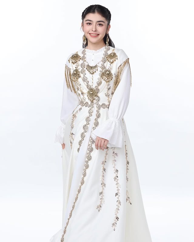 Xót xa hình ảnh cuối cùng của nữ ca sĩ vừa đột ngột qua đời ở tuổi 20 sau chương trình Chào Xuân- Ảnh 7. Xót xa hình ảnh cuối cùng của nữ ca sĩ vừa đột ngột qua đời ở tuổi 20 sau chương trình Chào Xuân- Ảnh 7.