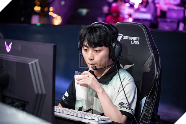 LMHT: ShowMaker trở thành tâm điểm chê bai của cộng đồng sau chuỗi bại trận tại LCK