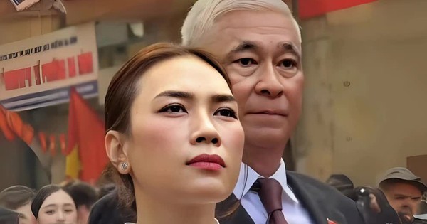 Vệ sĩ của Mỹ Tâm 29 Vệ sĩ của Mỹ Tâm snapedit 1756892210571 1756895897359339326305 36 0 559 999 crop 1756895918913468851812jpg