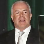 Phong tỏa tài khoản của ông chủ Hoa hậu Hoàn vũ snapedit 1765120212595 1765161103172 17651611116521522066624