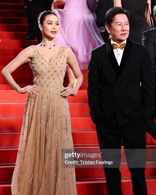 Engfa Waraha bị chê bai khi xuất hiện ở Cannes- Ảnh 5. Engfa Waraha bị chê bai khi xuất hiện ở Cannes- Ảnh 5.